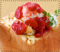 ストロベリーチーズケーキトースト