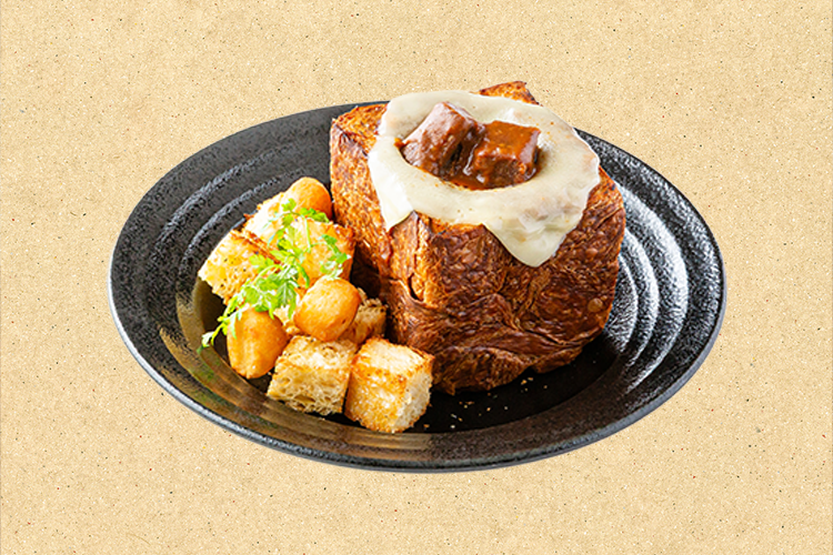 ホワイトニョッキ～自家製のラグーをホワイトソースと共に～