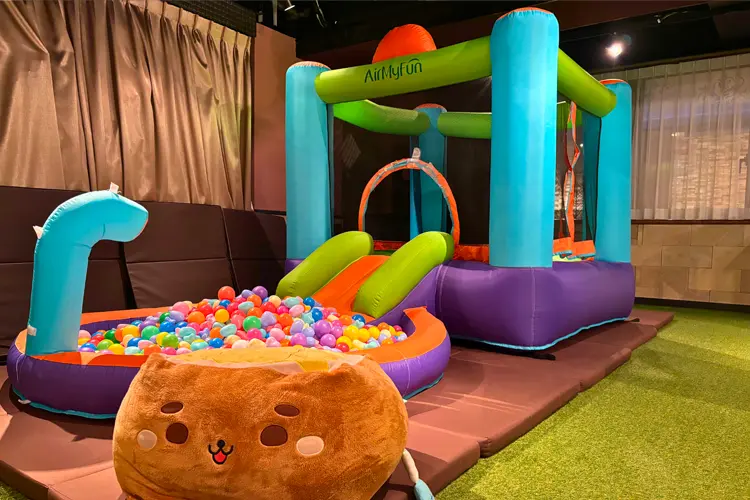 ふわふわ大型遊具 べるべるパーク池袋本店