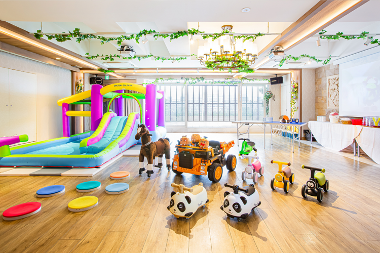 キッズスペース&カフェスペース