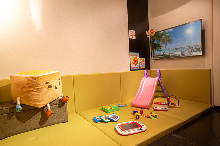 カラオケパセラ池袋本店の店内紹介 ルームギャラリー リゾート複合型エンターテインメント施設のパセラリゾーツ カラオケパセラ池袋本店の店内紹介 ルームギャラリー リゾート複合型エンターテインメント施設のパセラリゾーツ