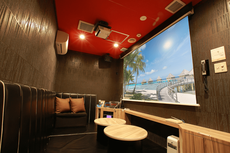 カラオケパセラ池袋本店の店内紹介 ルームギャラリー リゾート複合型エンターテインメント施設のパセラリゾーツ カラオケパセラ池袋本店の店内紹介 ルームギャラリー リゾート複合型エンターテインメント施設のパセラリゾーツ