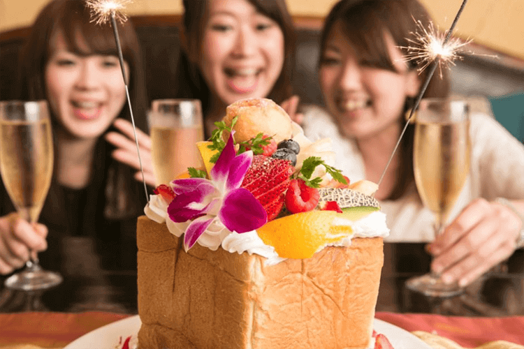 誕生日・記念日にメモリアルハニトー