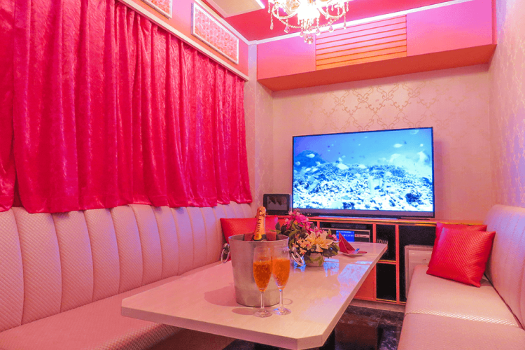 カラオケパセラ新宿歌舞伎町店の店内紹介 ルームギャラリー リゾート複合型エンターテインメント施設のパセラリゾーツ