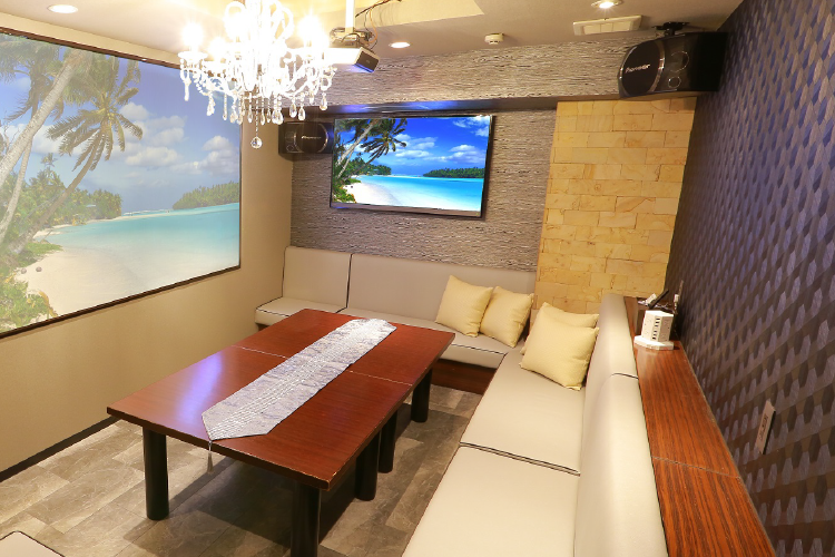 カラオケパセラ新宿靖国通り店の店内紹介 ルームギャラリー リゾート複合型エンターテインメント施設のパセラリゾーツ カラオケパセラ新宿靖国通り店の店内紹介 ルームギャラリー リゾート複合型エンターテインメント施設のパセラリゾーツ