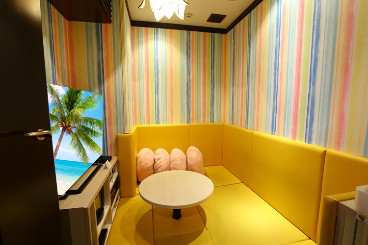 カラオケパセラ新宿靖国通り店の店内紹介 ルームギャラリー リゾート複合型エンターテインメント施設のパセラリゾーツ