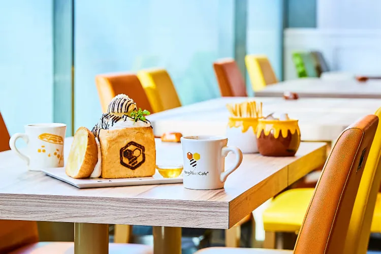 ハニトーカフェ