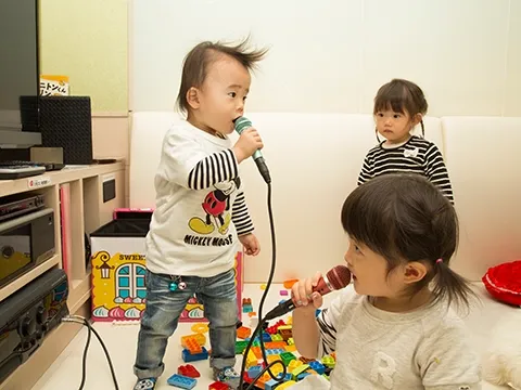 小学生以下のお子様は無料