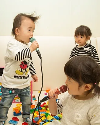 お子様用のマイク