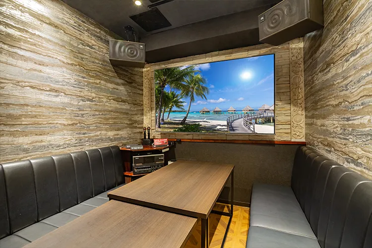 上野公園前店 413R