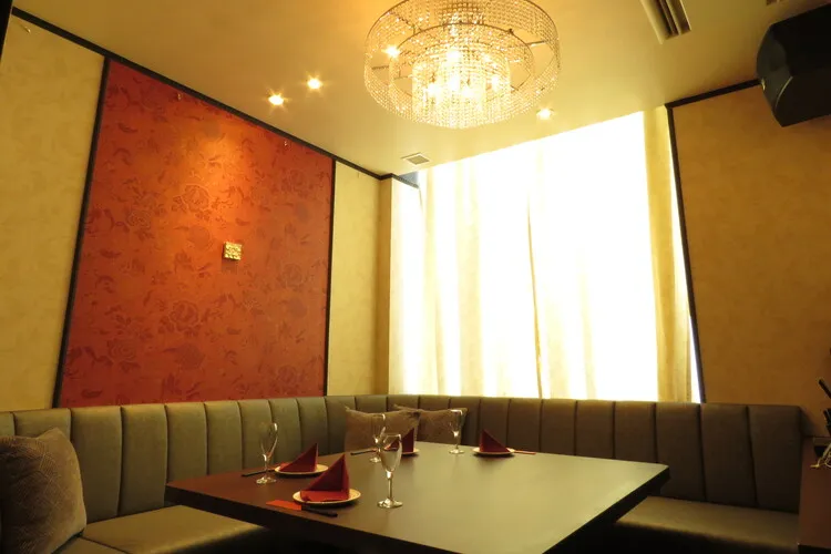 32R 最大8名様までご対応可能