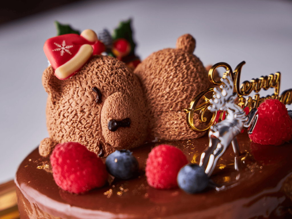 くまちゃんサンタのチョコレートムースケーキ