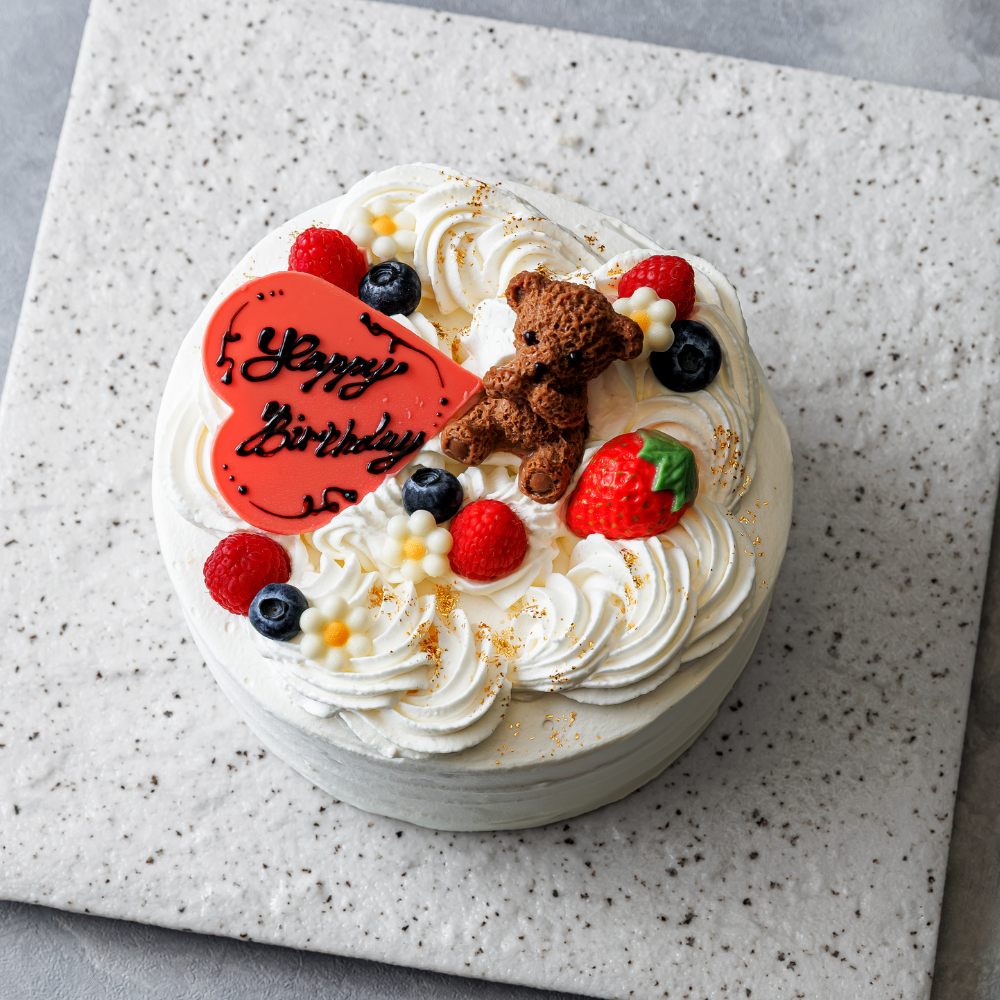 ちびっこくまちゃんのホワイトクリームケーキ
