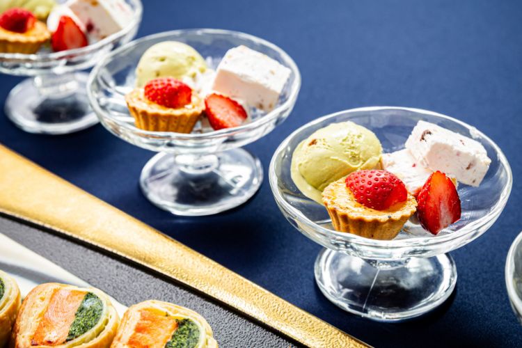 ドルチェミスト　～カッサータ・カタラーナ・ピスタチオアイス～