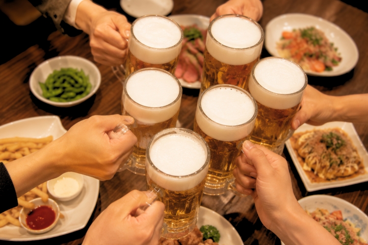 同窓会を渋谷で開催するならカラオケパセラ
